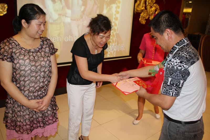 深圳万丰医院举办2011年5.12国际护士节护理操作知识竞赛